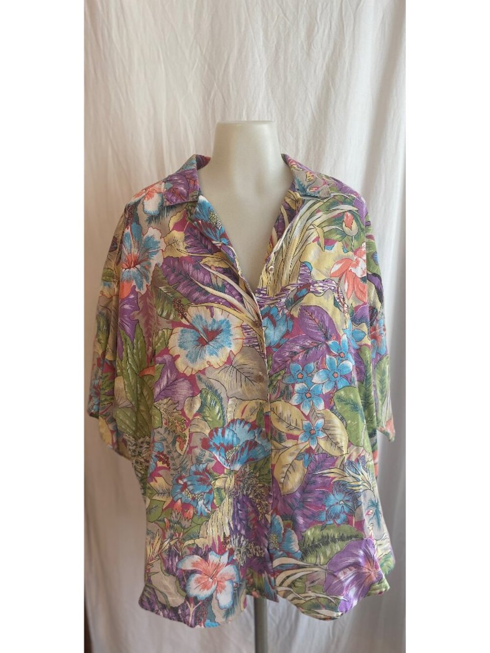 Caribou New York Vintage Green And Purple Multicolor Floral Button Up Shirt